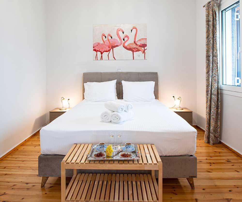 Blue Window Apartment Finikounta Ngoại thất bức ảnh
