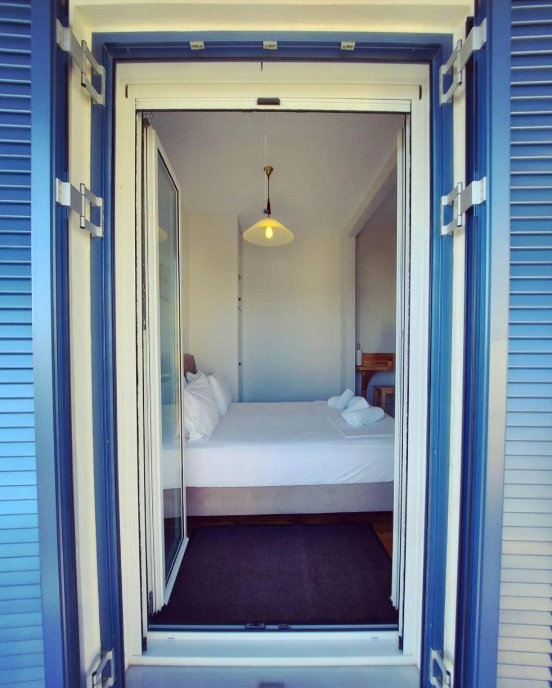 Blue Window Apartment Finikounta Ngoại thất bức ảnh